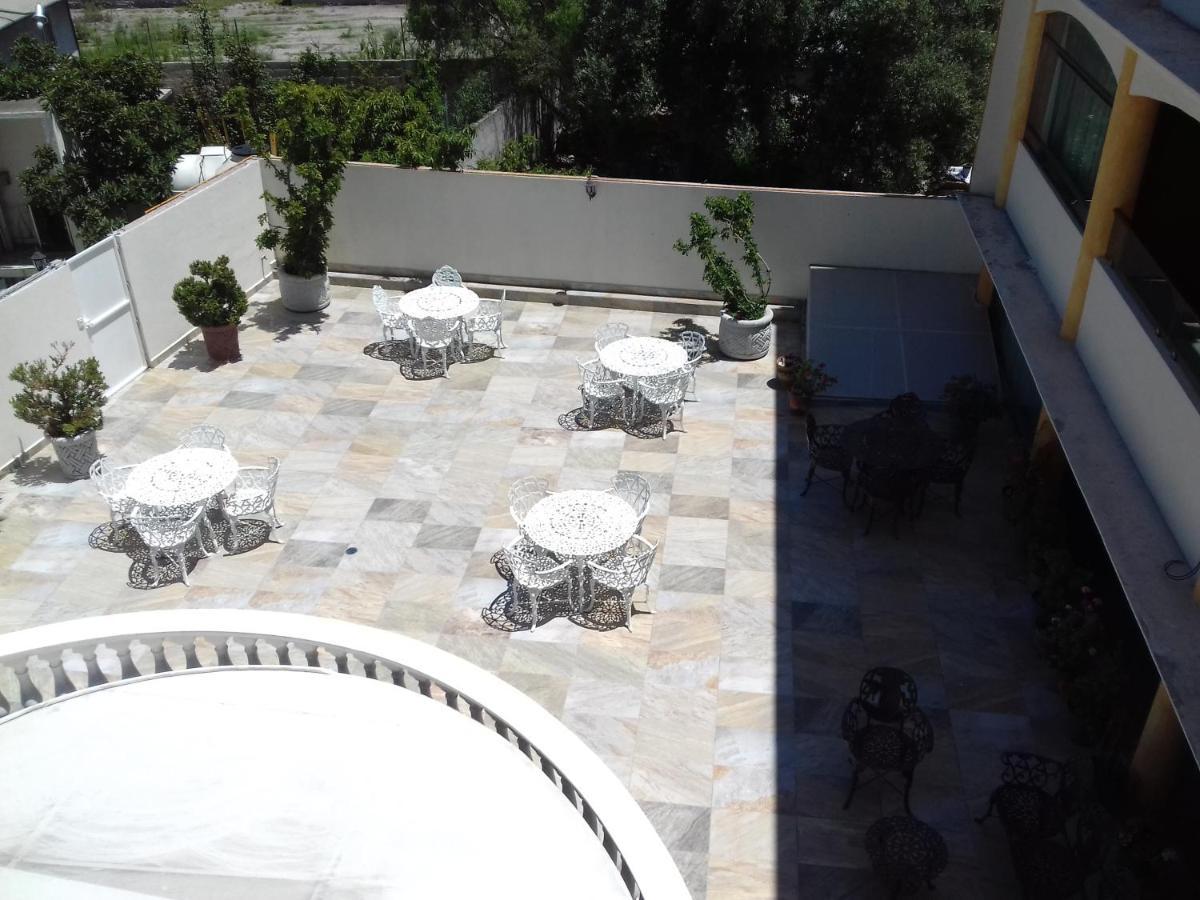 Hotel Real Doxey Tlaxcoapan Exteriör bild